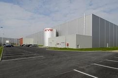 KYB Europe открывает во Франции новый европейский центр логистики и дистрибуции