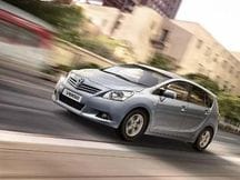 КОМПАНИЯ KYB ПОСТАВЛЯЕТ АМОРТИЗАТОРЫ ДЛЯ НОВОГО АВТОМОБИЛЯ TOYOTA VERSO